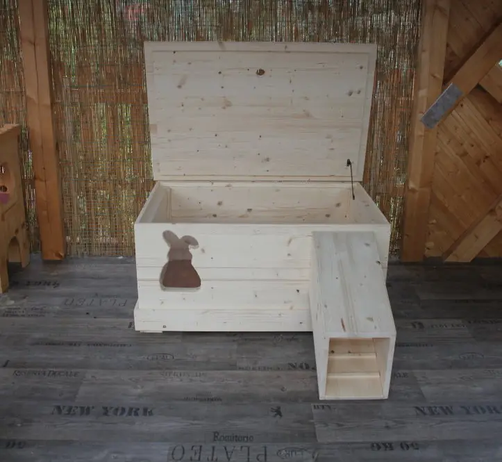 Schutzhütte de Luxe mit Aufsatz